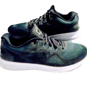 Nike Free RN 2017 880839-300 Men's Green Sequoia/Black Size 12 MSRP 139.00 Clean